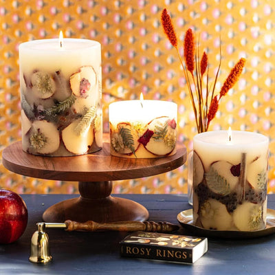 Rosy Rings Petite Round Botanical Candle - Aromatherapy, Long Lasting Candle, 60 Hour Burn Time, Floral Botanical Candles Home Decor Essential Oil Anniversary Christmas Gifts Present (Spicy Apple)