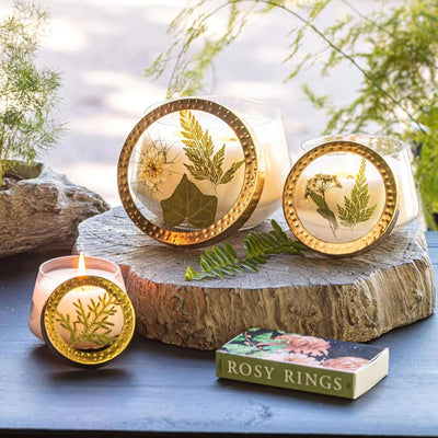 Rosy Rings Pressed Floral Candle - Aromatherapy Candles, Long Lasting Scented Luxury Candles for Home Decor, Botanicals Gifts Notes of Clary Sage, Santal, Red Cedar, Musk Medium (Forest)