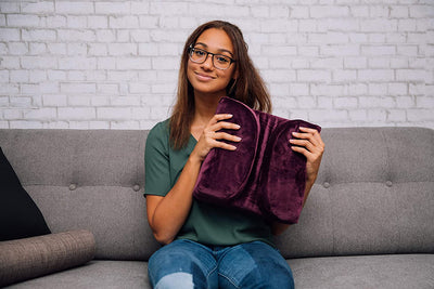 The LaySee Pillow - The Pillow Designed with Your Glasses in Mind - Pillow with Plush Pillow Case (Purple)
