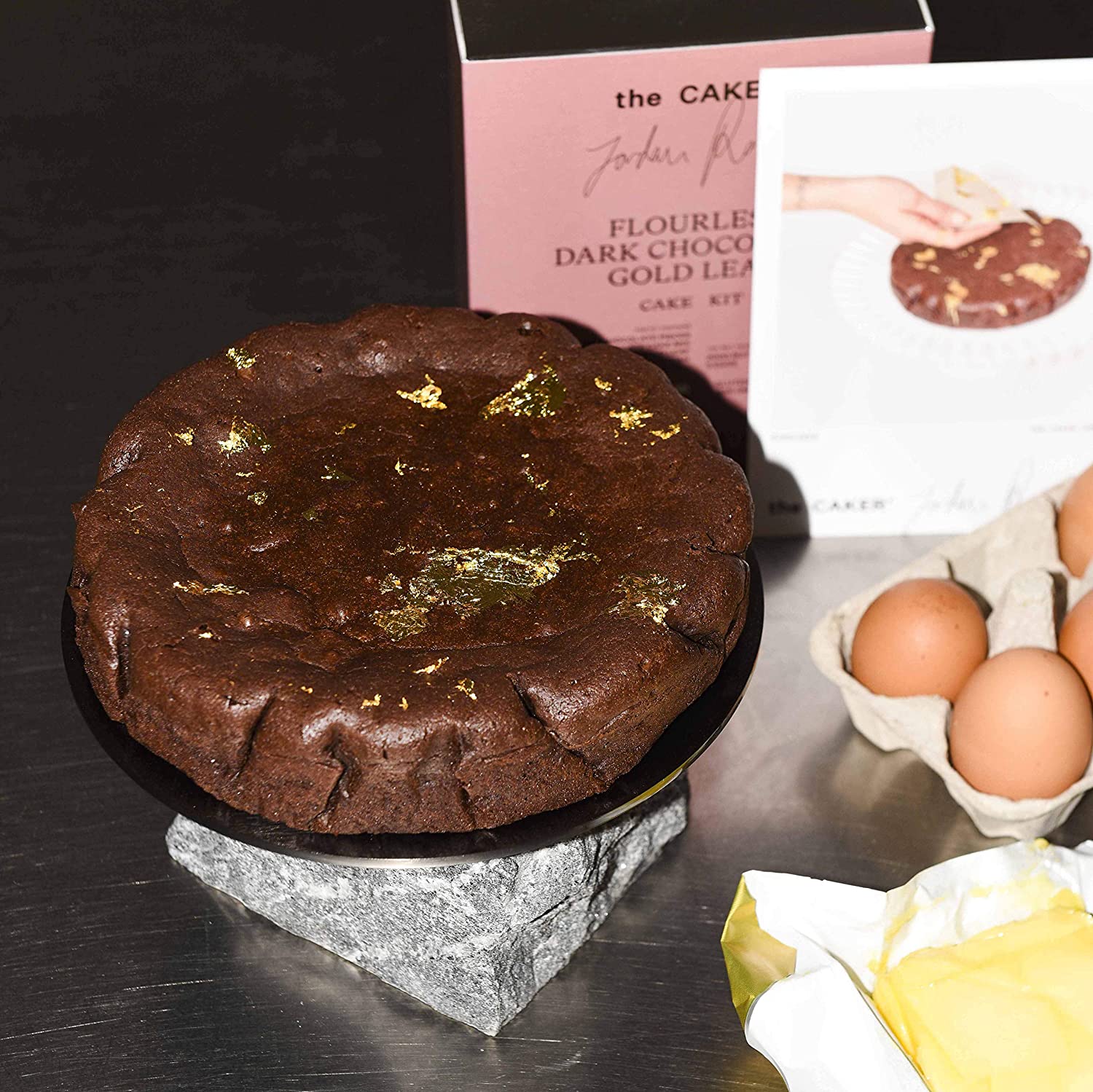 Flourless Dark Chocolate Gold Leaf Cake Kit
